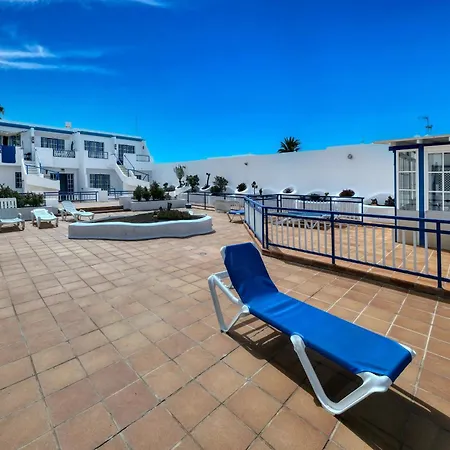 Дом отдыха Casa Bella - Shared Pool And Terrace By Lanzarote *